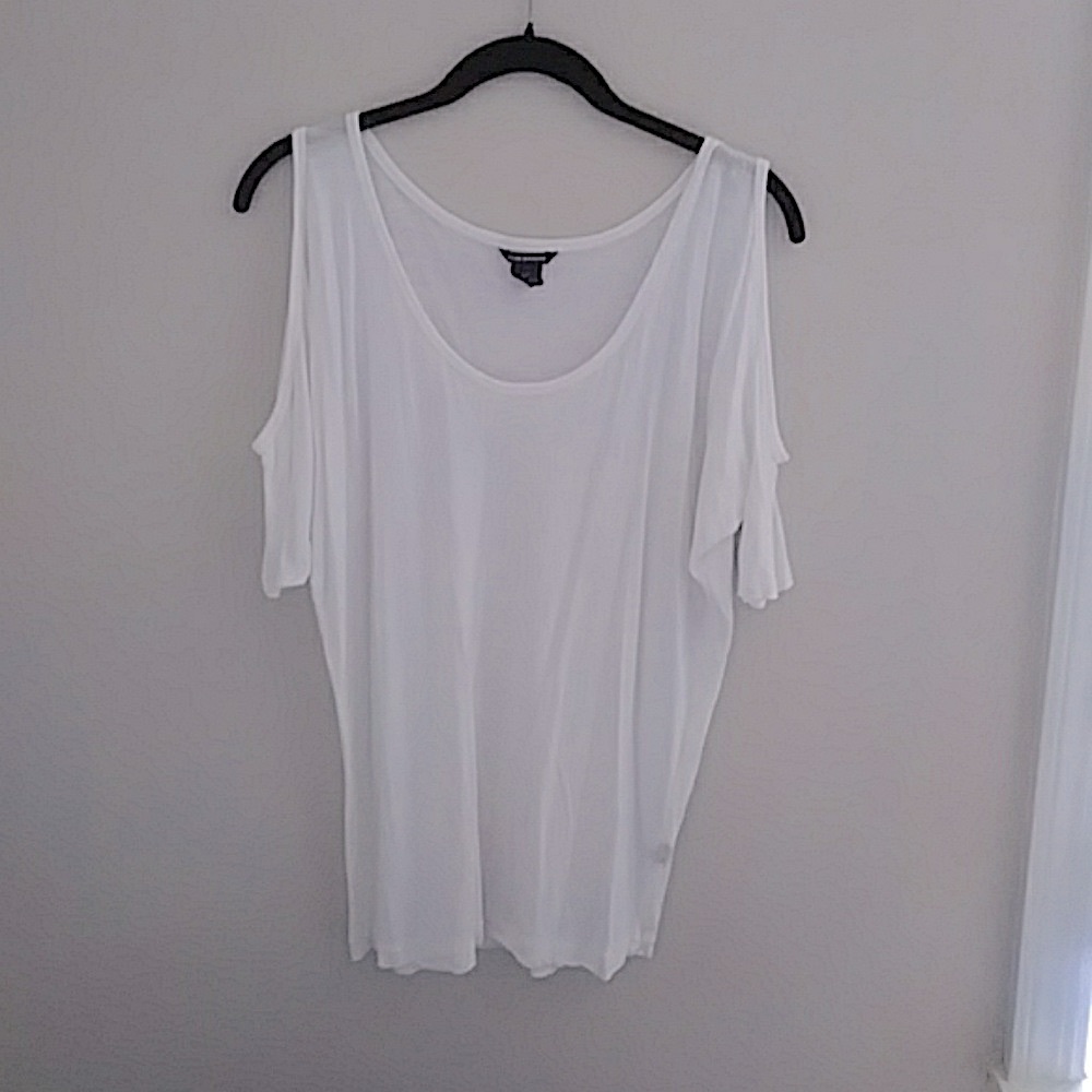 Club Monaco White Top